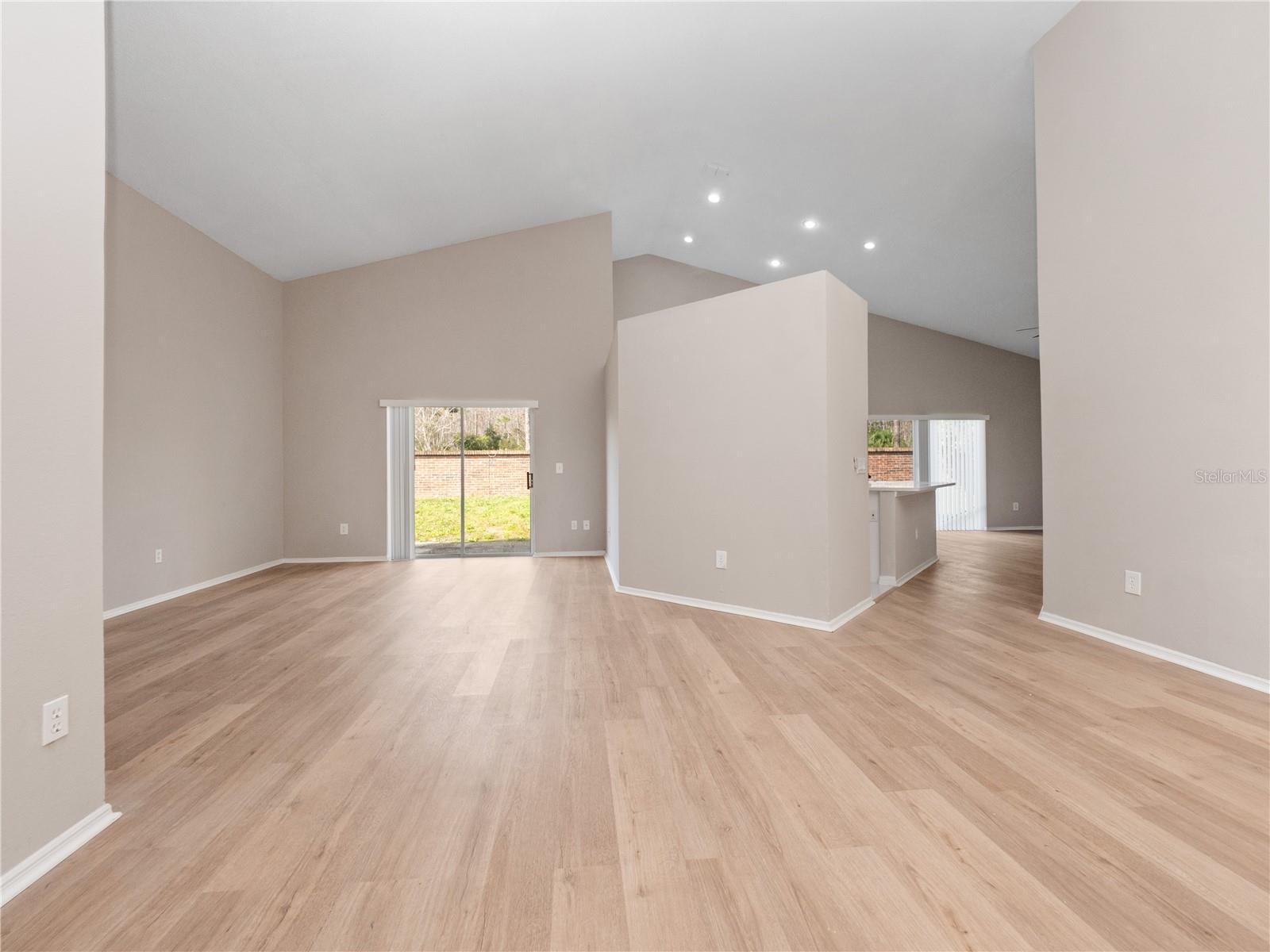 FOREST RIDGE - Residential