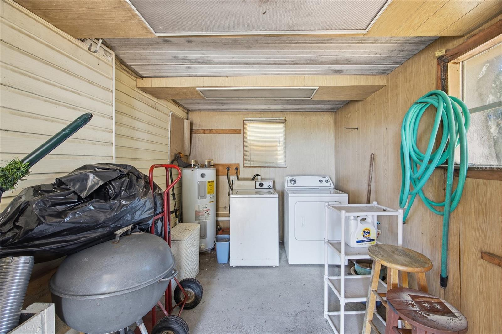 TAVARES MOBILE HOME ESTATES - Residential