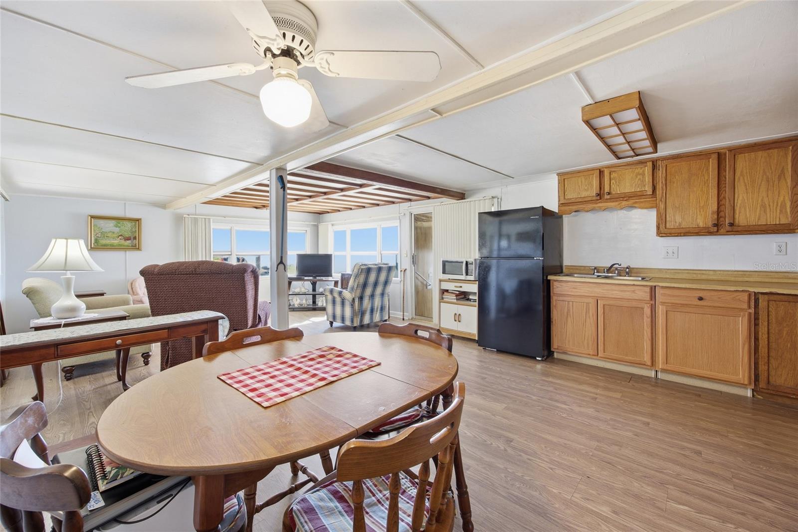 TAVARES MOBILE HOME ESTATES - Residential