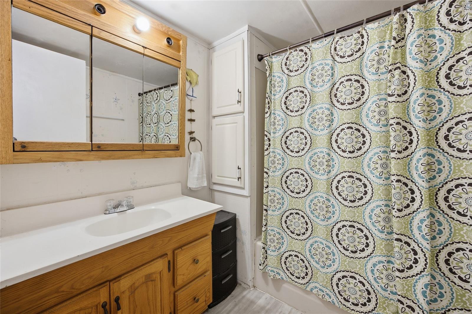 TAVARES MOBILE HOME ESTATES - Residential