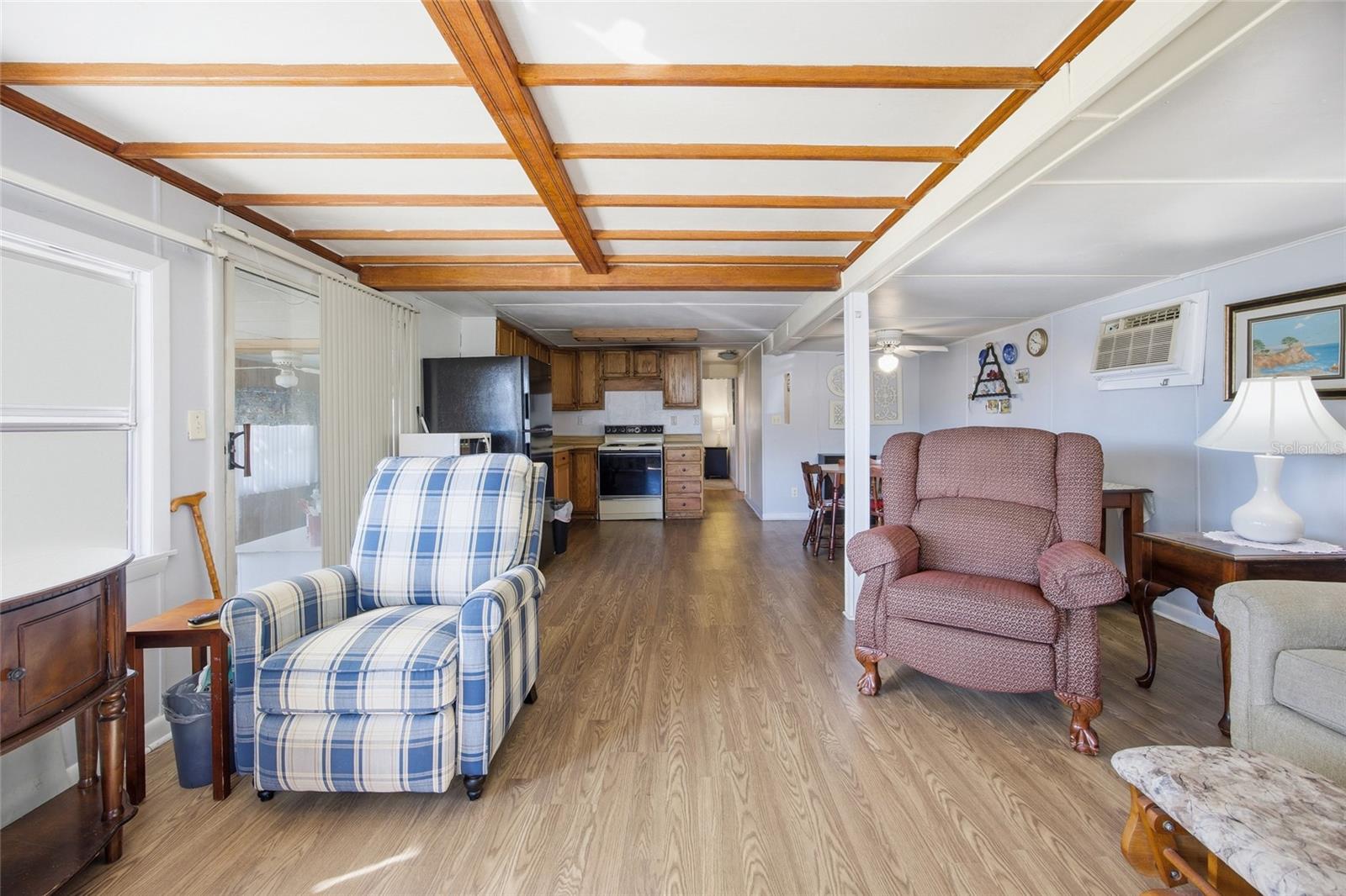 TAVARES MOBILE HOME ESTATES - Residential