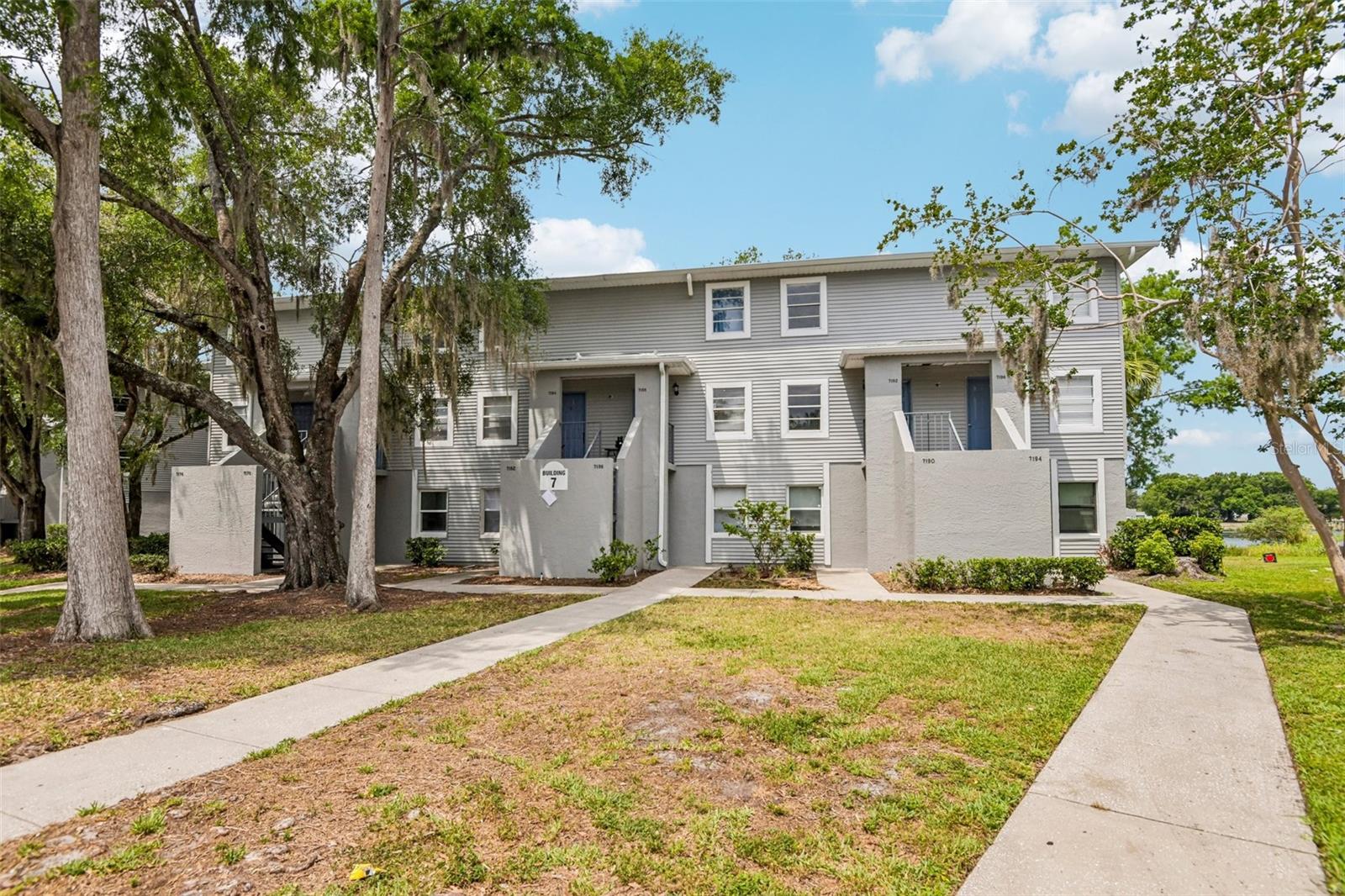 WATERSIDE CONDO III - Residential