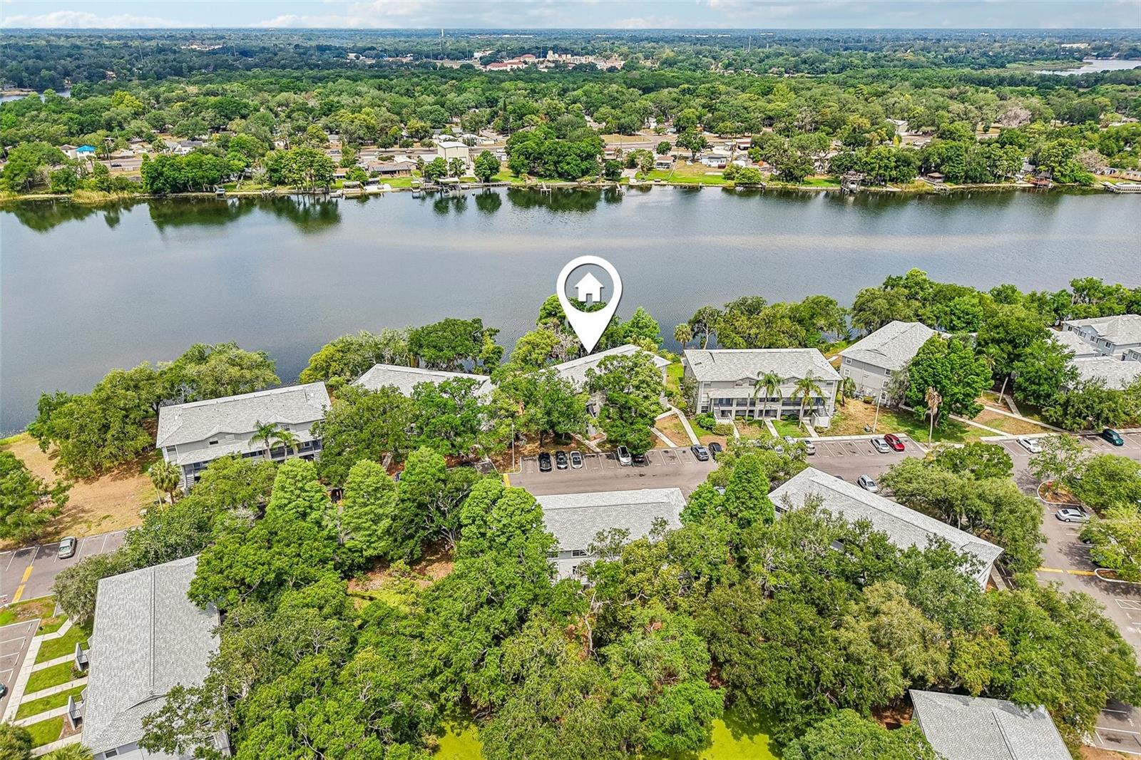 WATERSIDE CONDO III - Residential