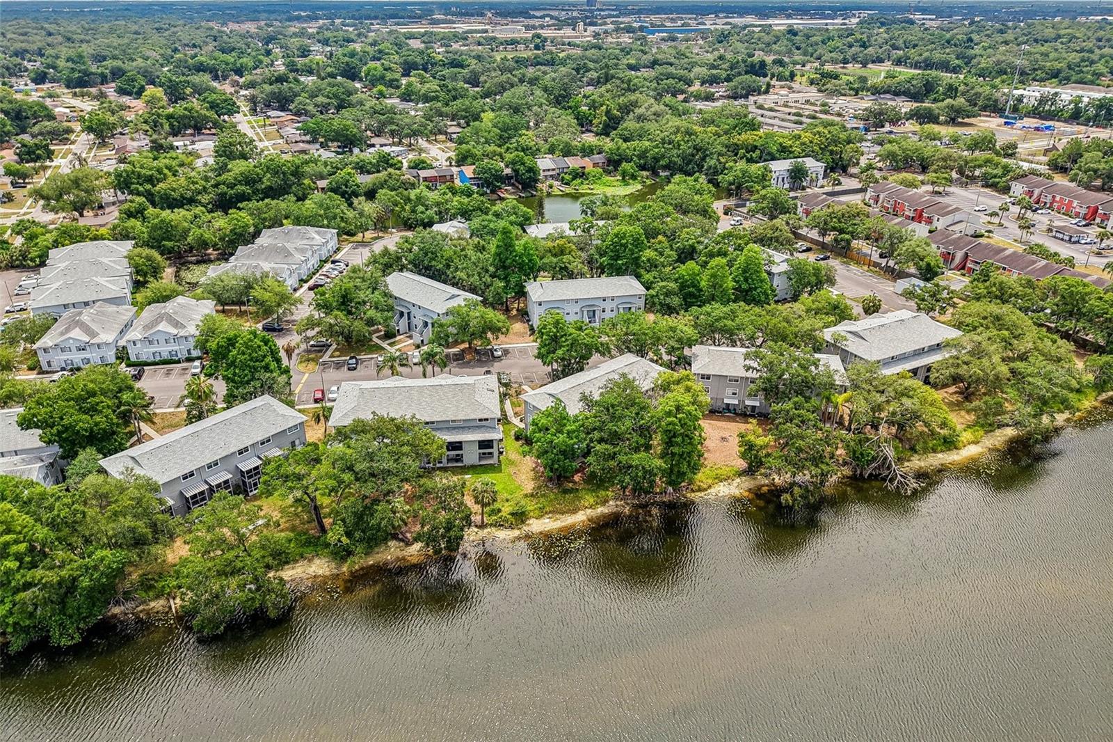 WATERSIDE CONDO III - Residential