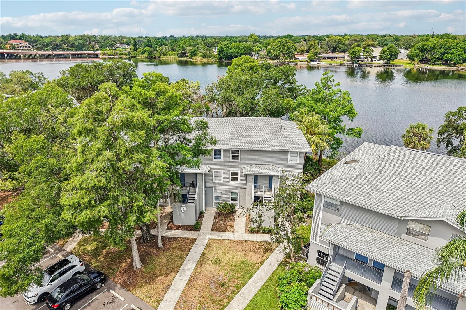 WATERSIDE CONDO III - Residential