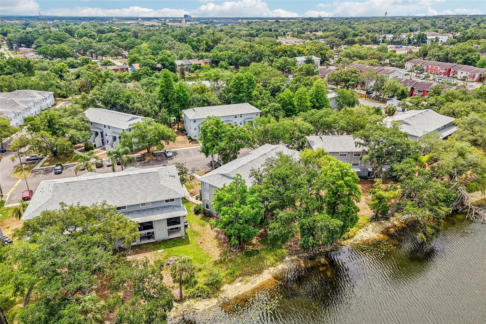 WATERSIDE CONDO III - Residential