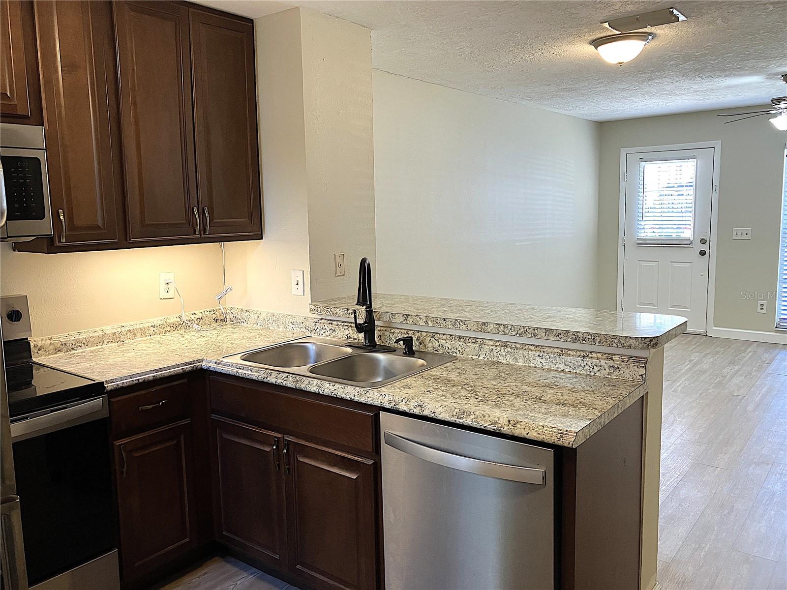 SHERIDAN WOODS A CONDO - Residential