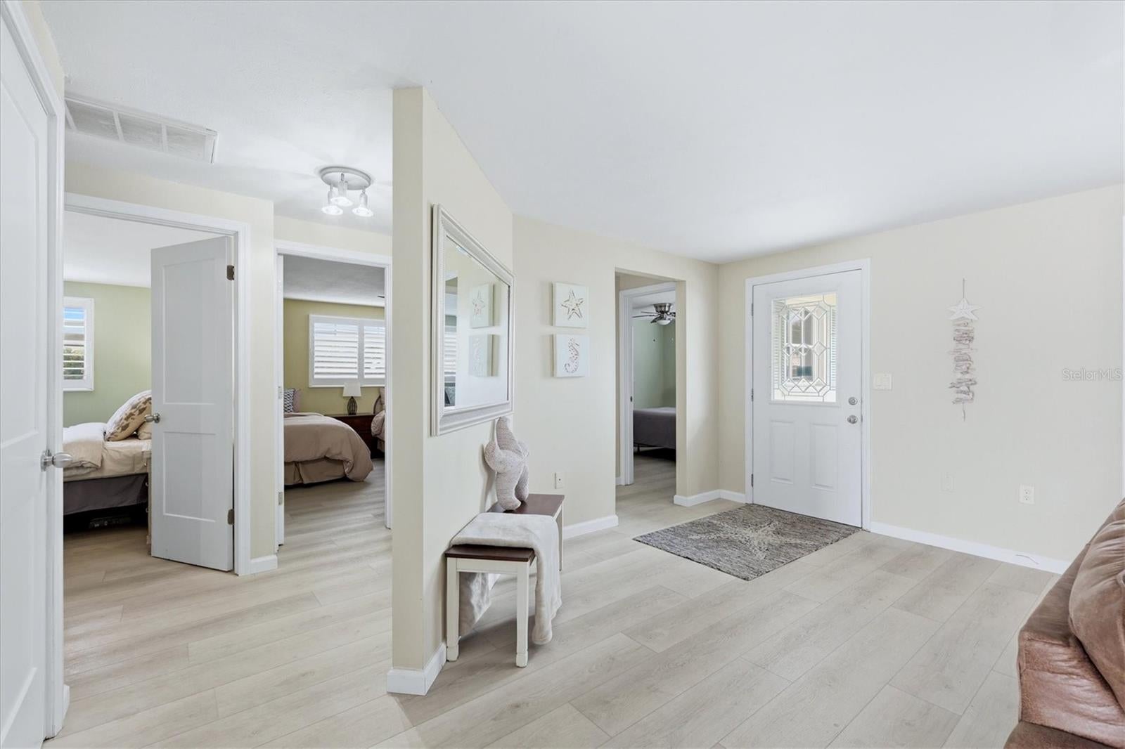 24 OAKWOOD DRIVE N 24, ENGLEWOOD, FL, 34223 3 24 OAKWOOD DRIVE N 24