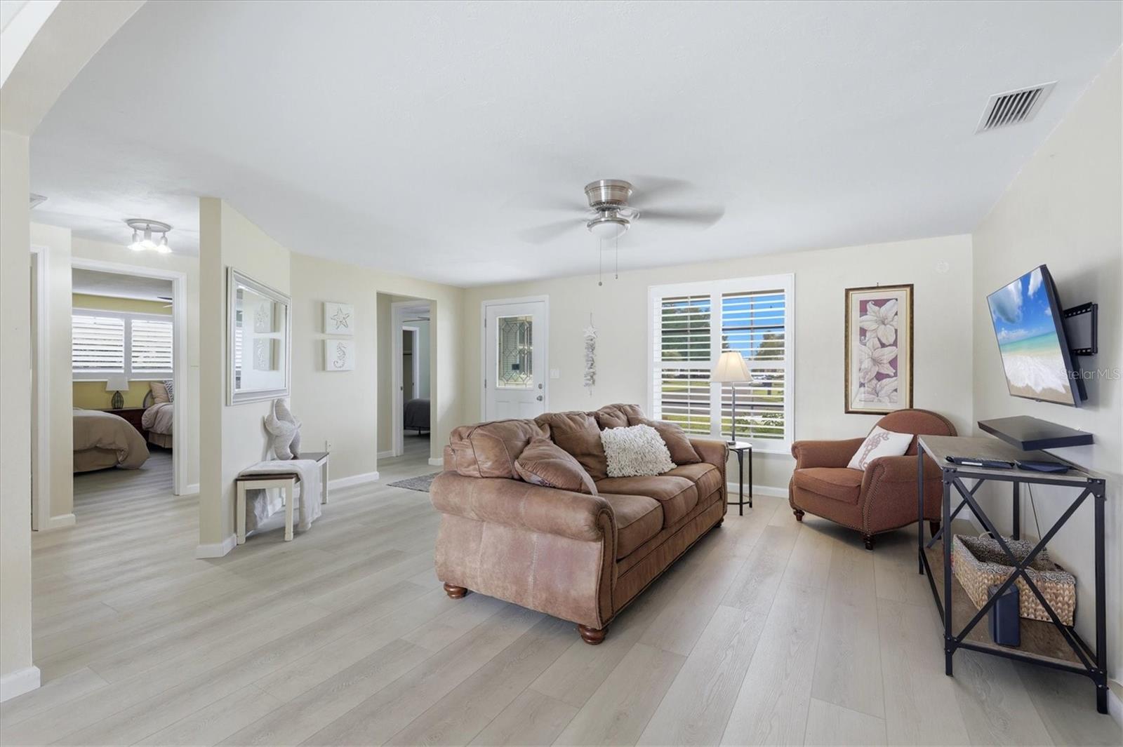 24 OAKWOOD DRIVE N 24, ENGLEWOOD, FL, 34223 4 24 OAKWOOD DRIVE N 24