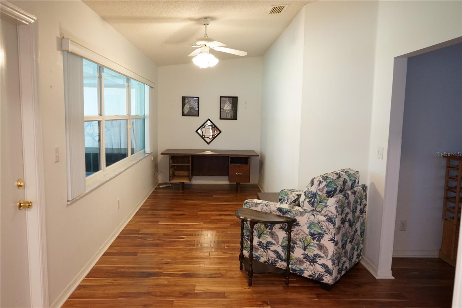 MANCHESTER 1 CONDO PH - Residential