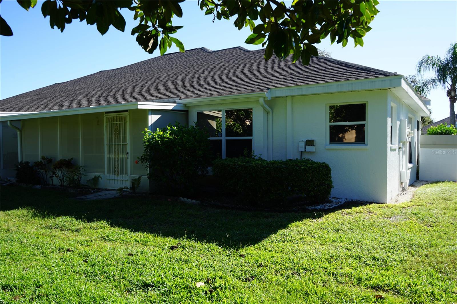 MANCHESTER 1 CONDO PH - Residential