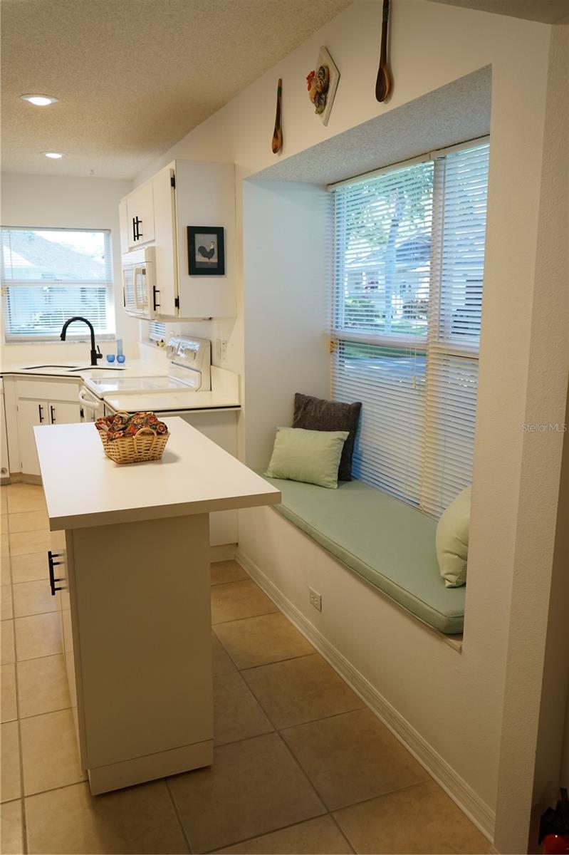 MANCHESTER 1 CONDO PH - Residential