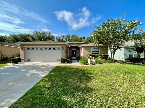 Photo of 16405 SW 14th Avenue Road, Ocala, FL 34473 (MLS # OM702752) Photo of 16405 SW 14th Avenue Road, Ocala, FL 34473 (MLS # OM702752)