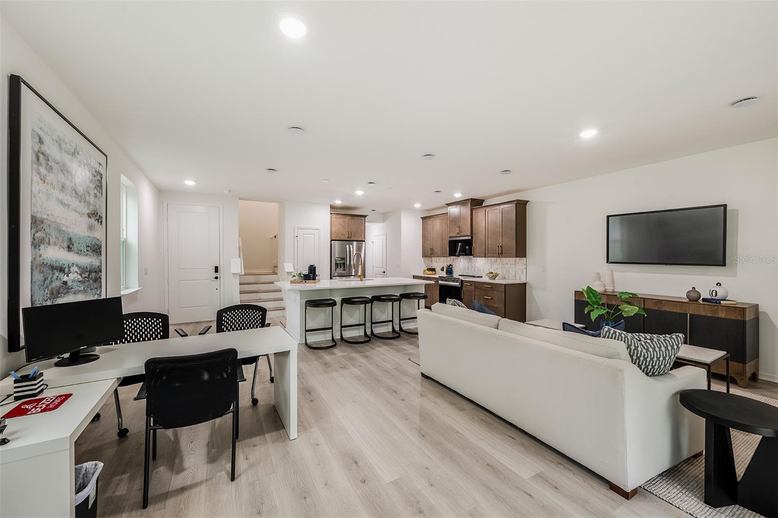 TOWNS AT GREENLEAF - Residential