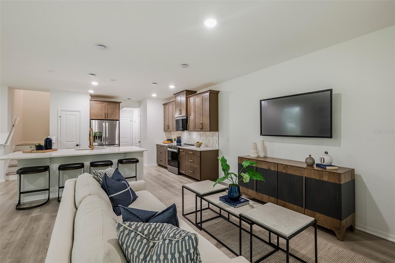 TOWNS AT GREENLEAF - Residential