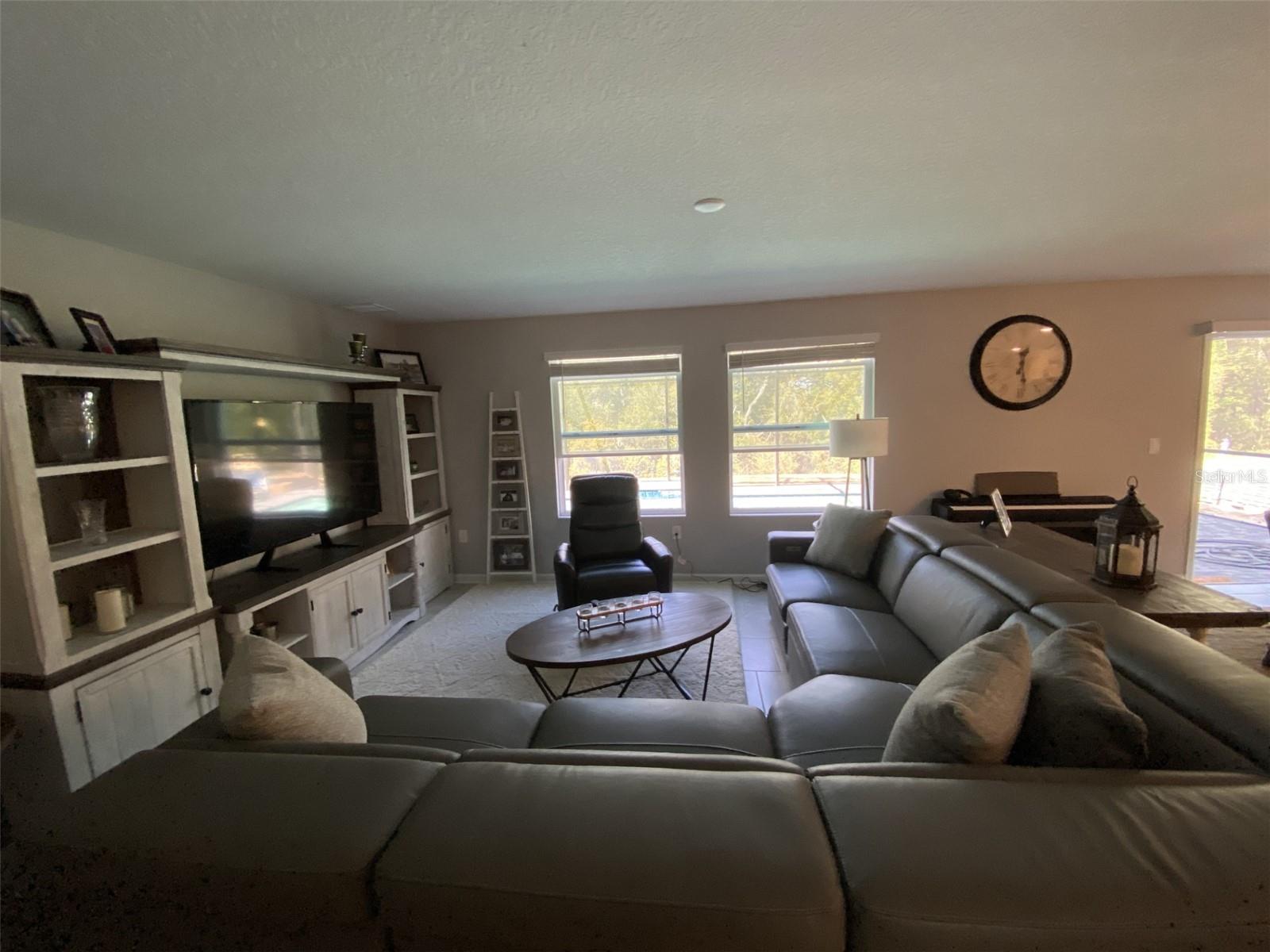 STONEYBROOK HILLS - Residential