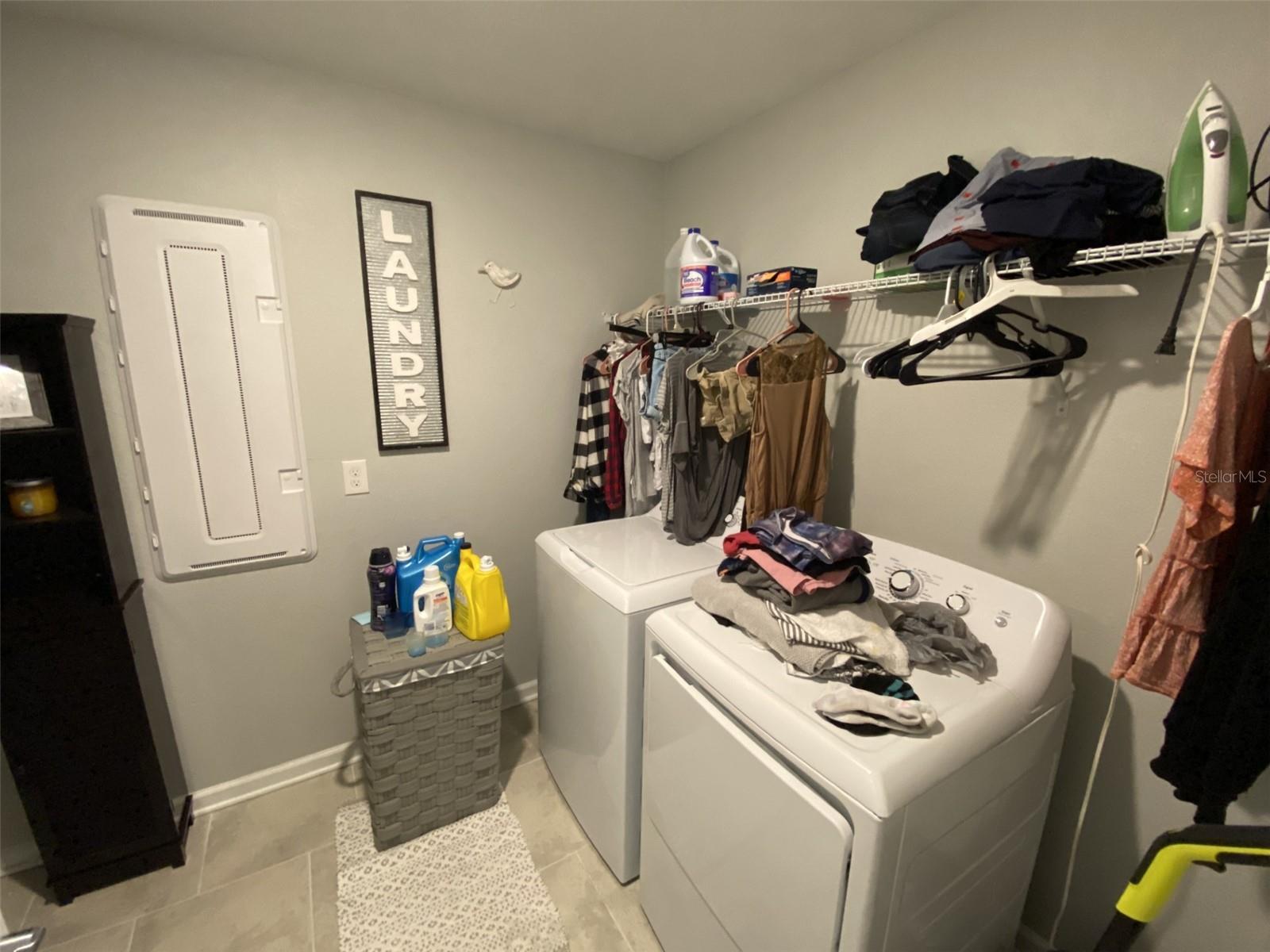 STONEYBROOK HILLS - Residential