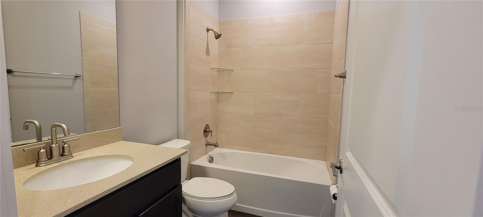 DELTONA LAKES UN 20 - Residential