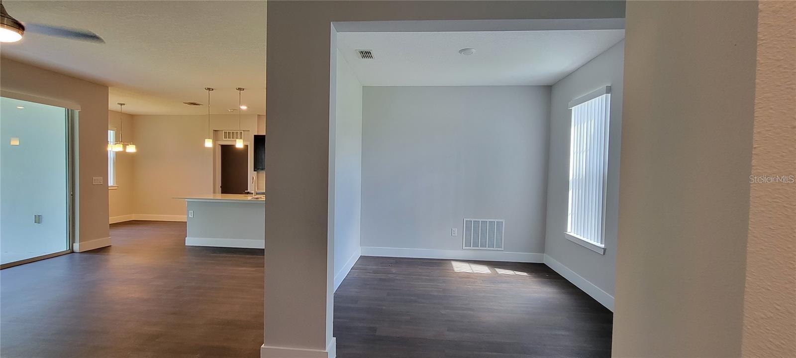 DELTONA LAKES UN 20 - Residential