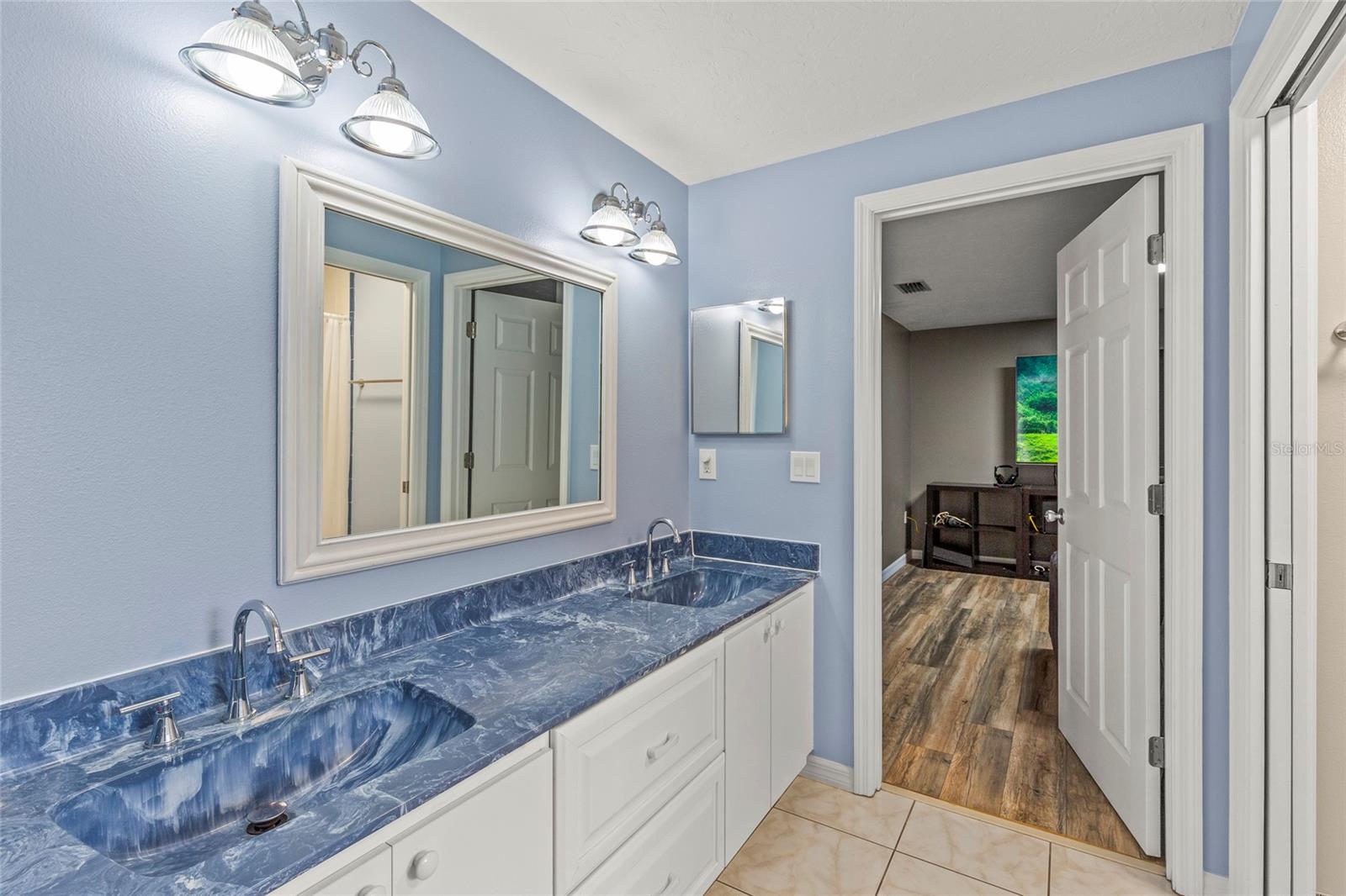 CORDOVA LAKES PH II - Residential