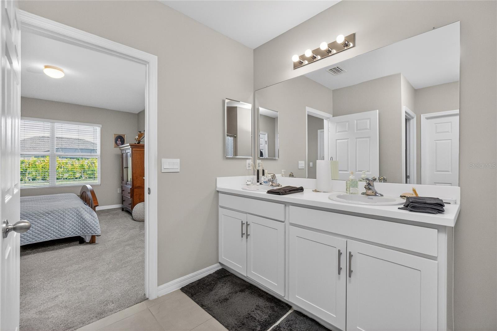 PUNTA GORDA ISLES SEC 20 - Residential