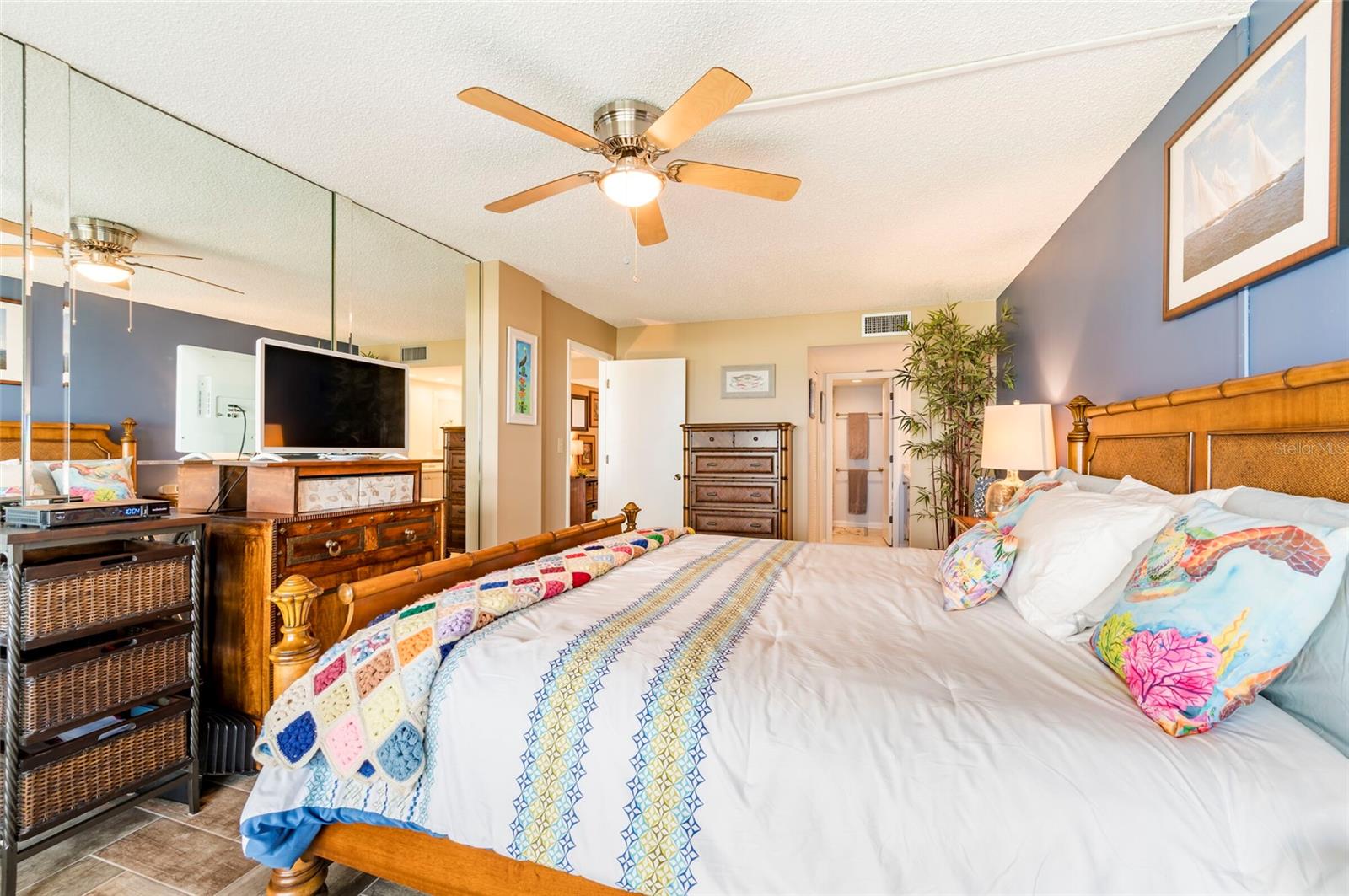 HARBORAGE CONDO BELLEAIR BEACH - Residential