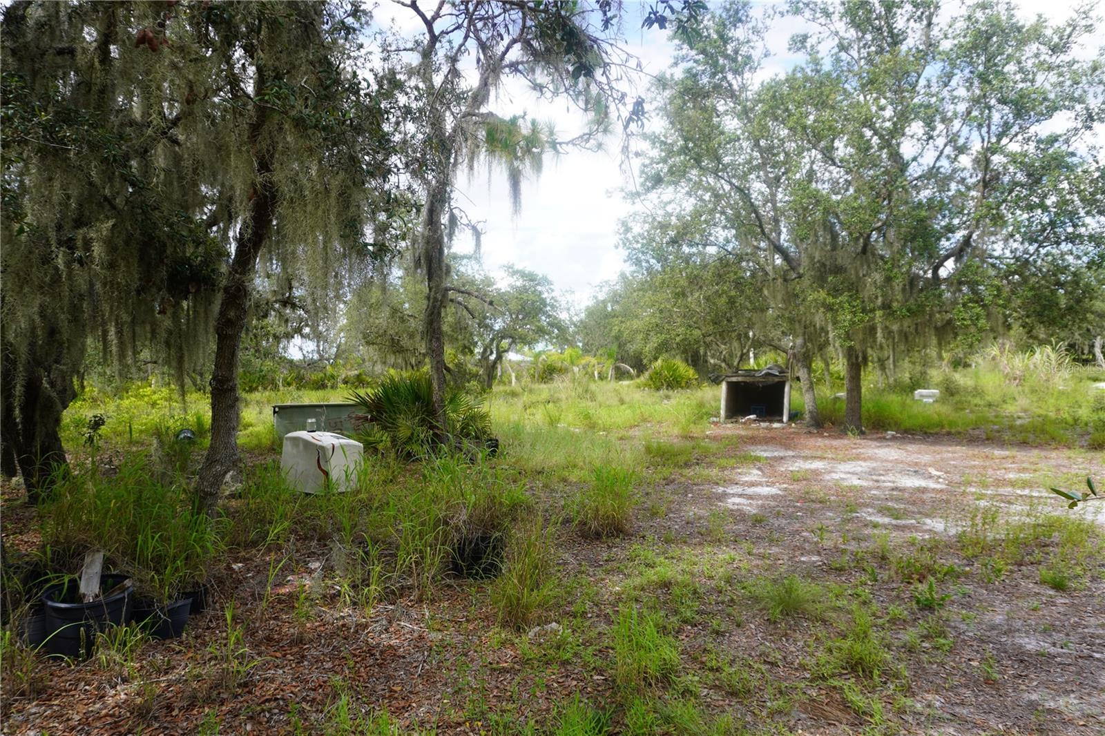 LAKE WALES ESTATES - Land
