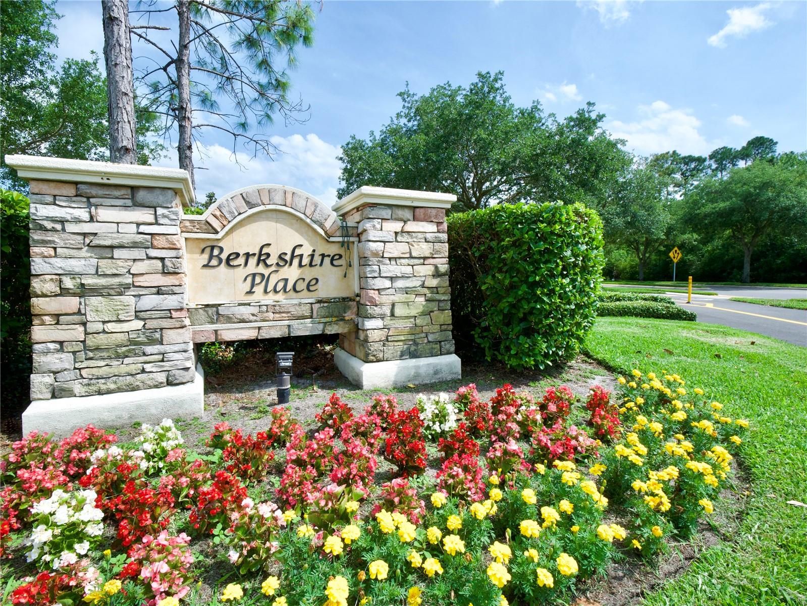 LAKE SAWYER SOUTH PH 03 - Residential Lease