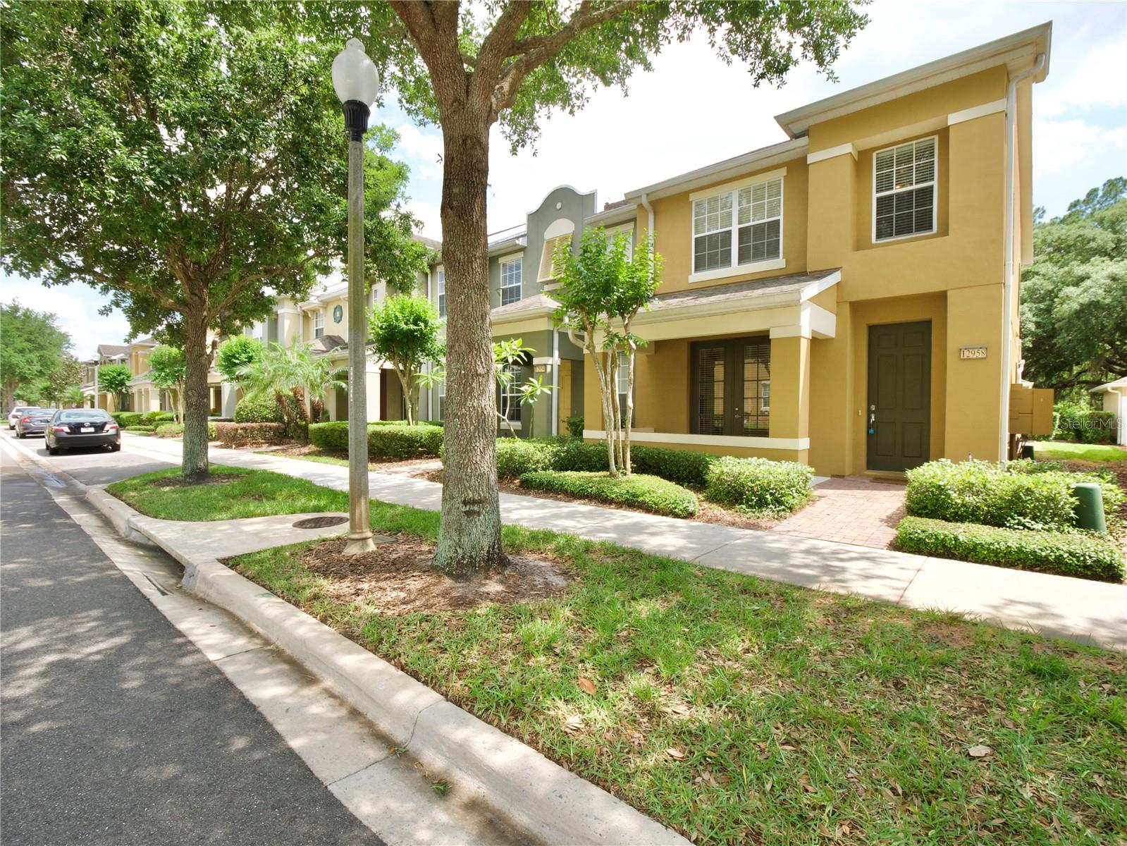 LAKE SAWYER SOUTH PH 03 - Residential Lease