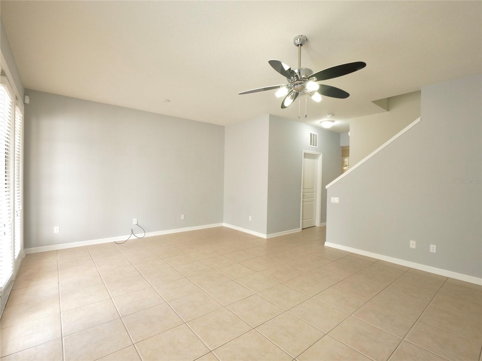 LAKE SAWYER SOUTH PH 03 - Residential Lease