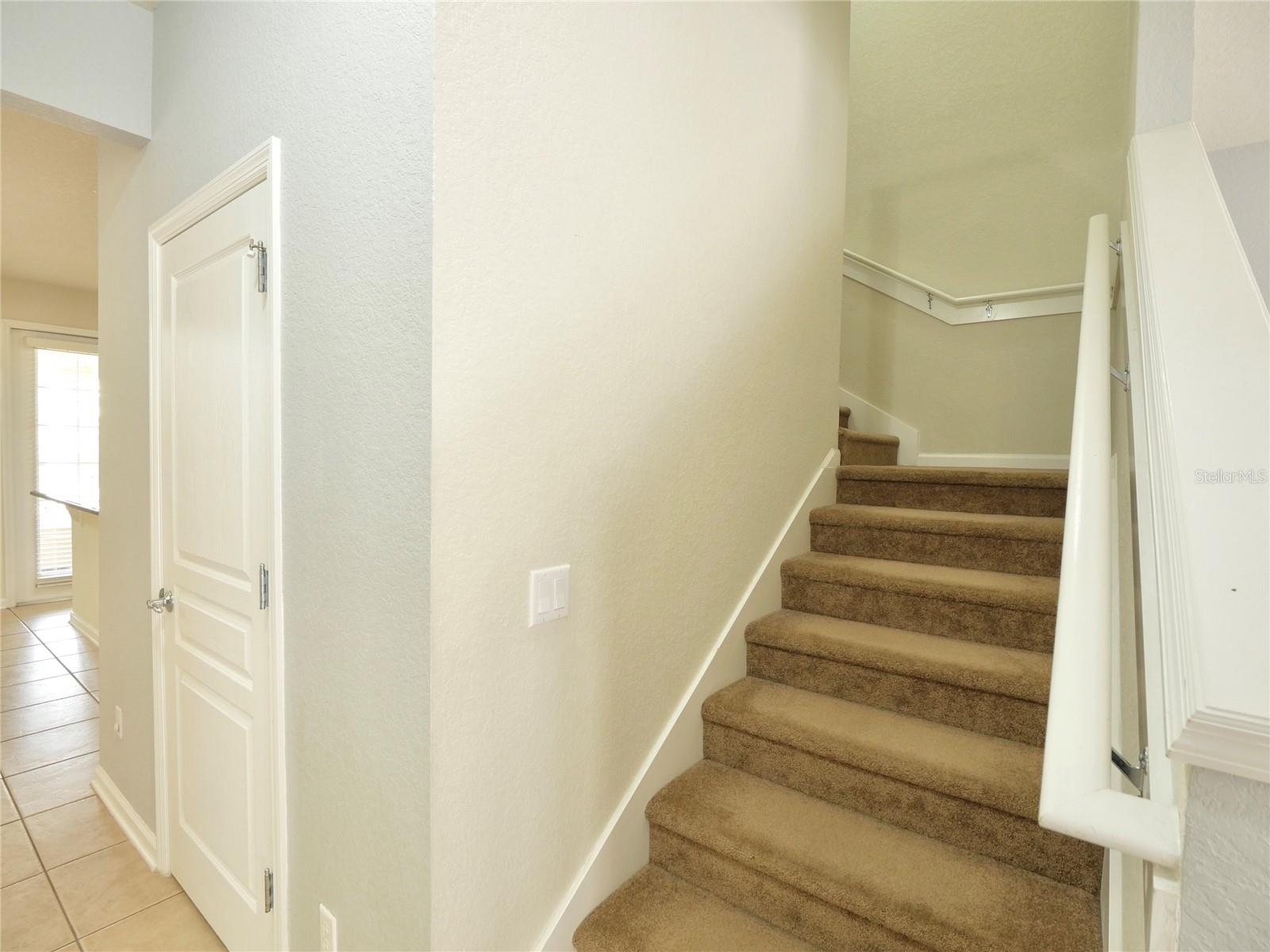 LAKE SAWYER SOUTH PH 03 - Residential Lease