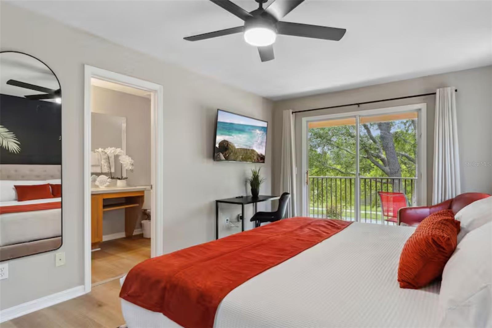 REGAL PALMS AT HIGHLAND RESERVE PH 05 - Residential