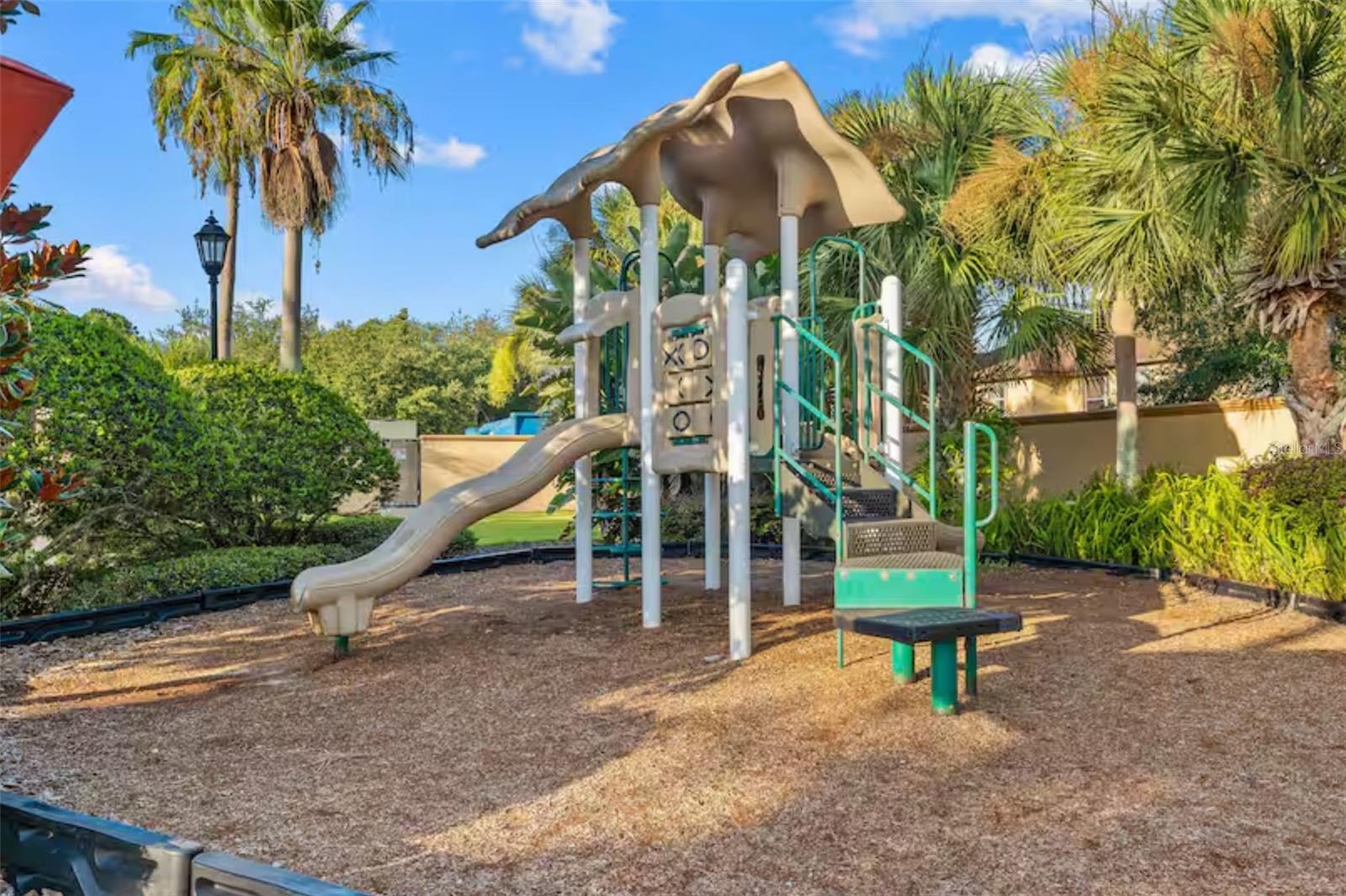 REGAL PALMS AT HIGHLAND RESERVE PH 05 - Residential