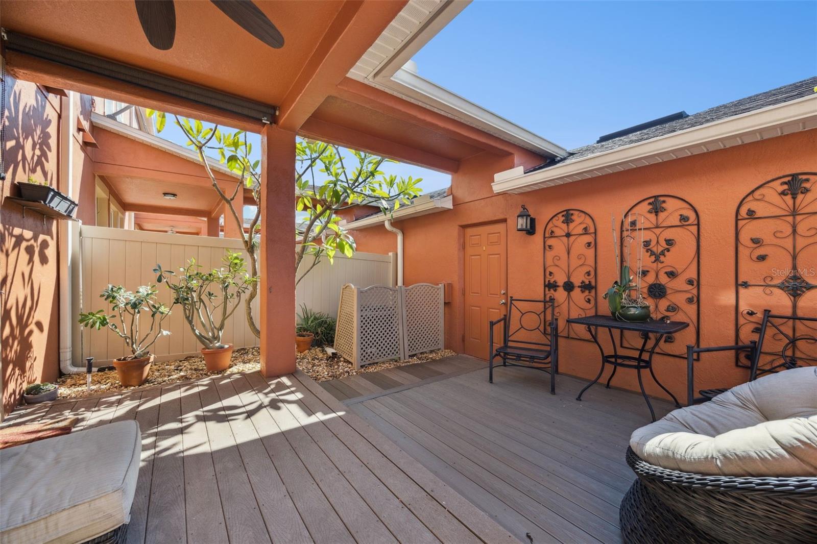 SAVANNAH PARK - Residential