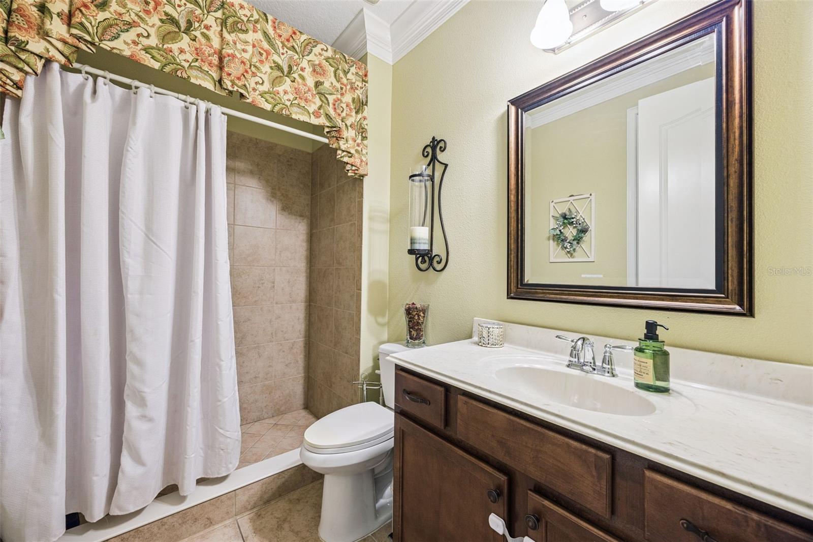 SAVANNAH PARK - Residential