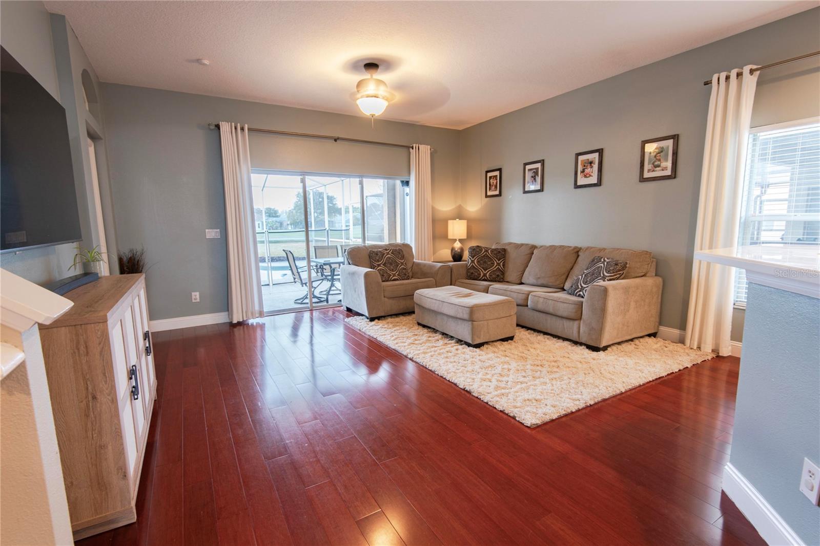 PLANTATION PALMS PH 06 - Residential