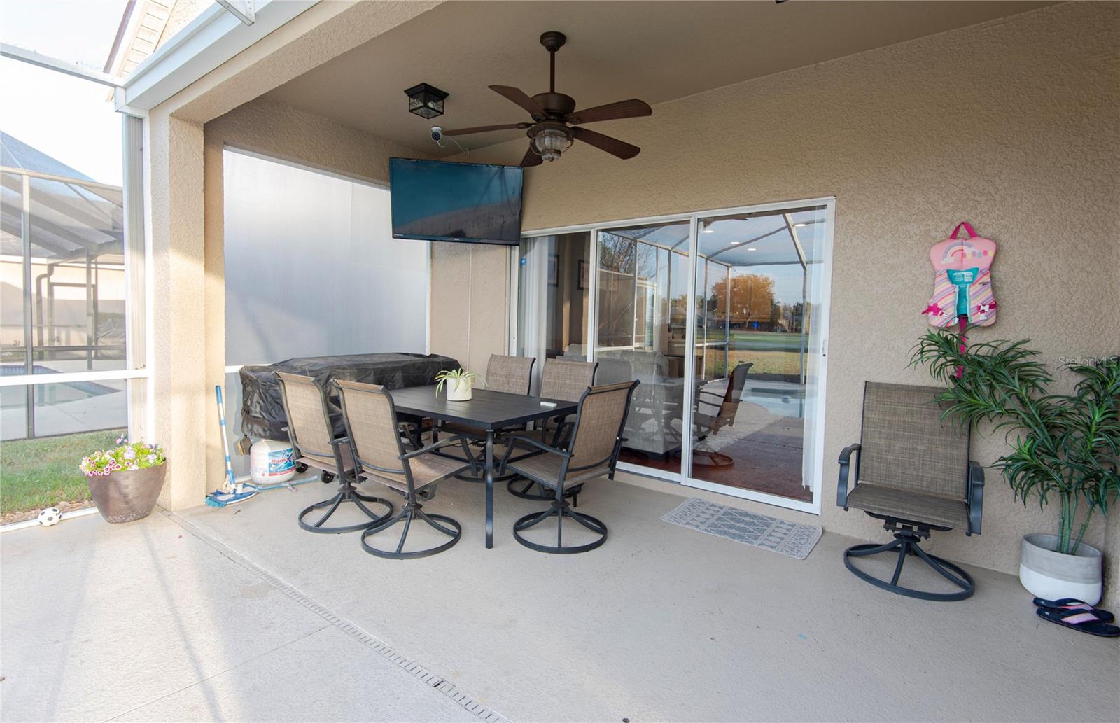 PLANTATION PALMS PH 06 - Residential