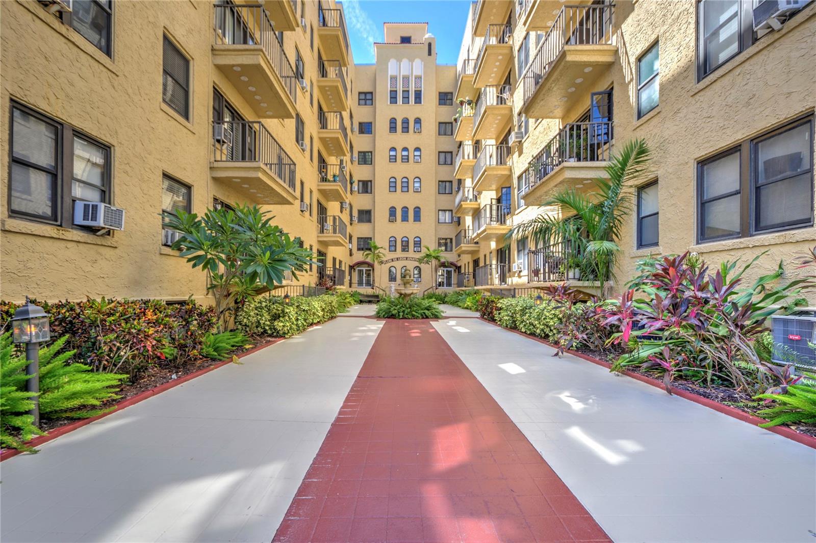 FLORI DE LEON APTS CO-OP - Residential