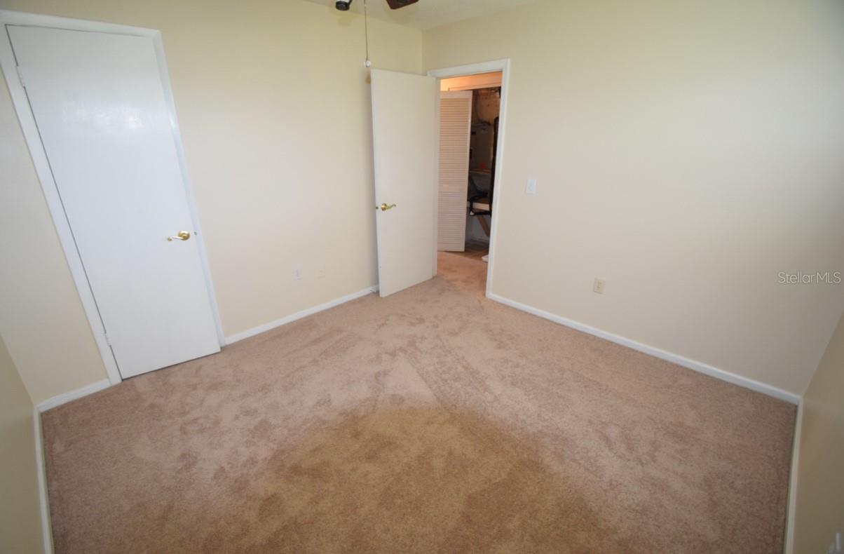 LAKE BENTLEY SHORES CONDO PH 01 - Residential Lease