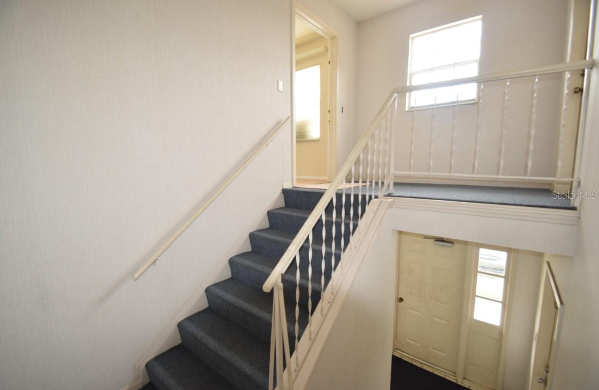 LAKE BENTLEY SHORES CONDO PH 01 - Residential Lease