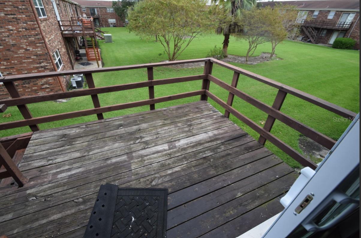 LAKE BENTLEY SHORES CONDO PH 01 - Residential Lease