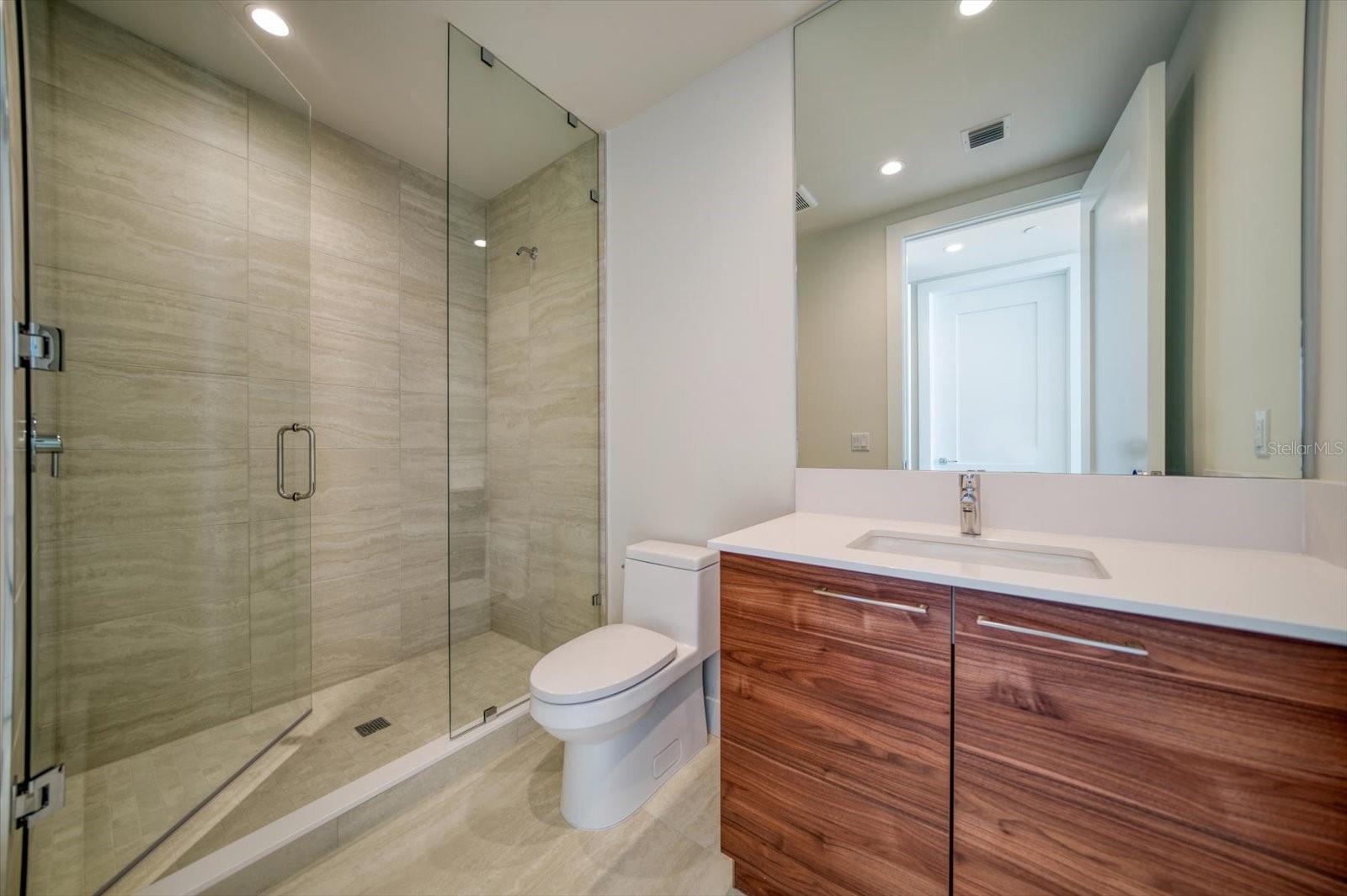 SALTAIRE ST PETERSBURG - Residential