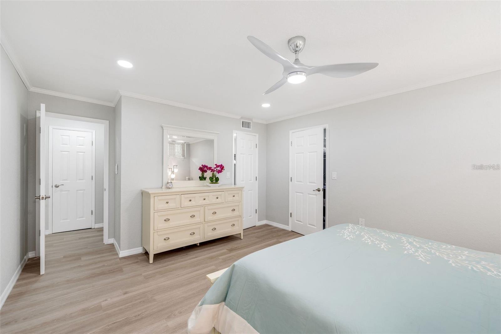 WINTER PARK GARDENS CONDO - Residential