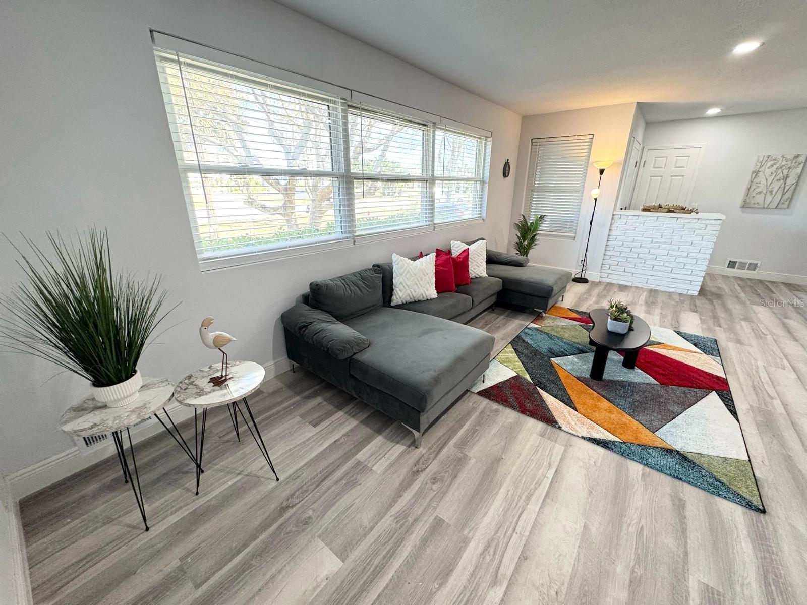 DODGE TERRACE - Residential Lease