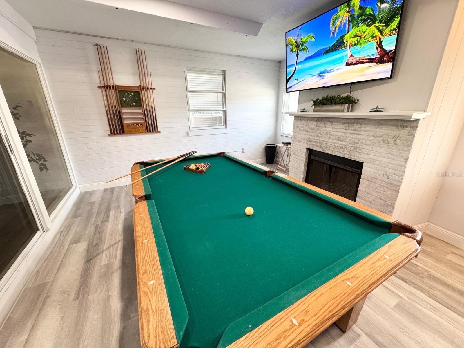 DODGE TERRACE - Residential Lease