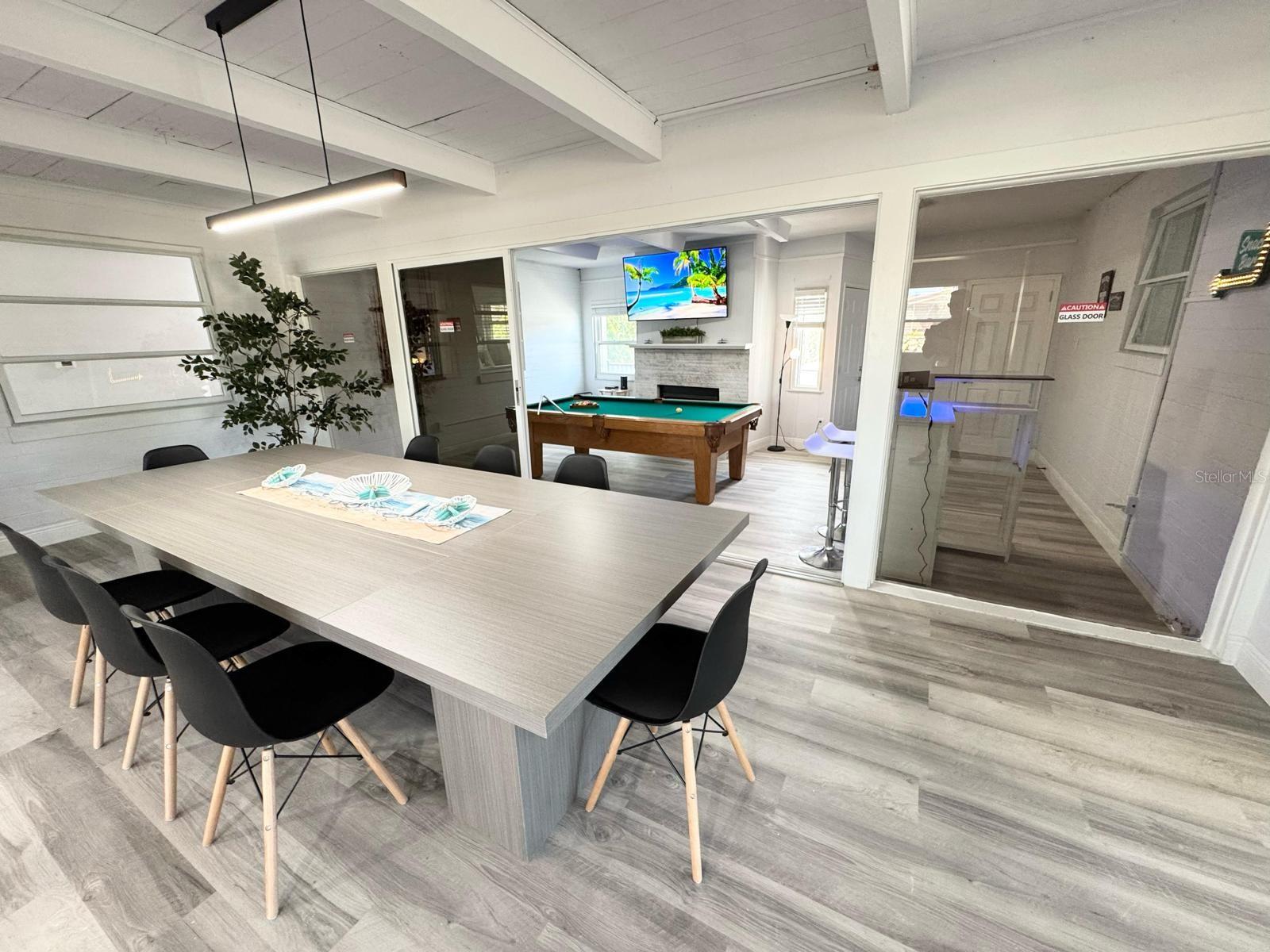 DODGE TERRACE - Residential Lease