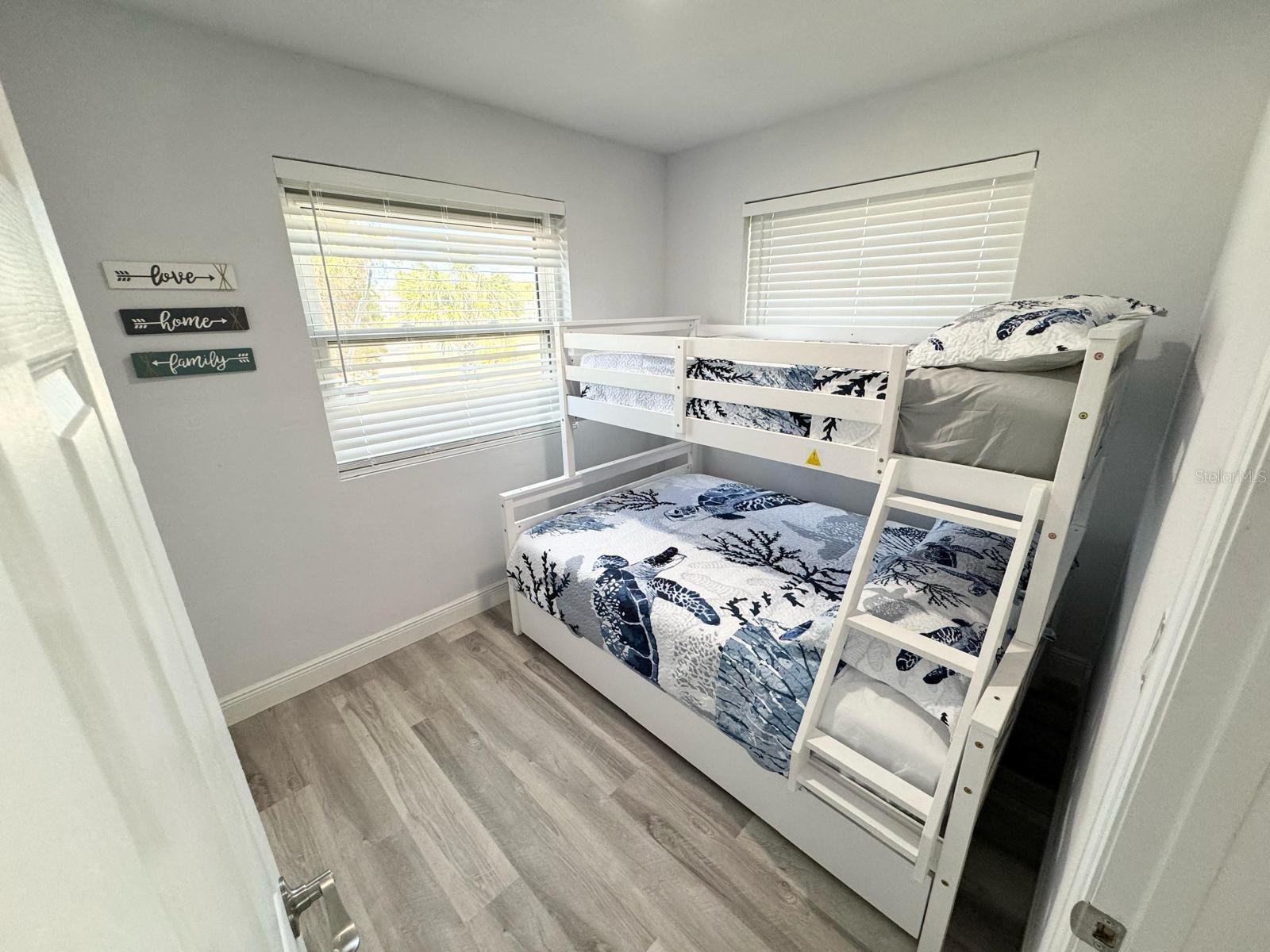 DODGE TERRACE - Residential Lease
