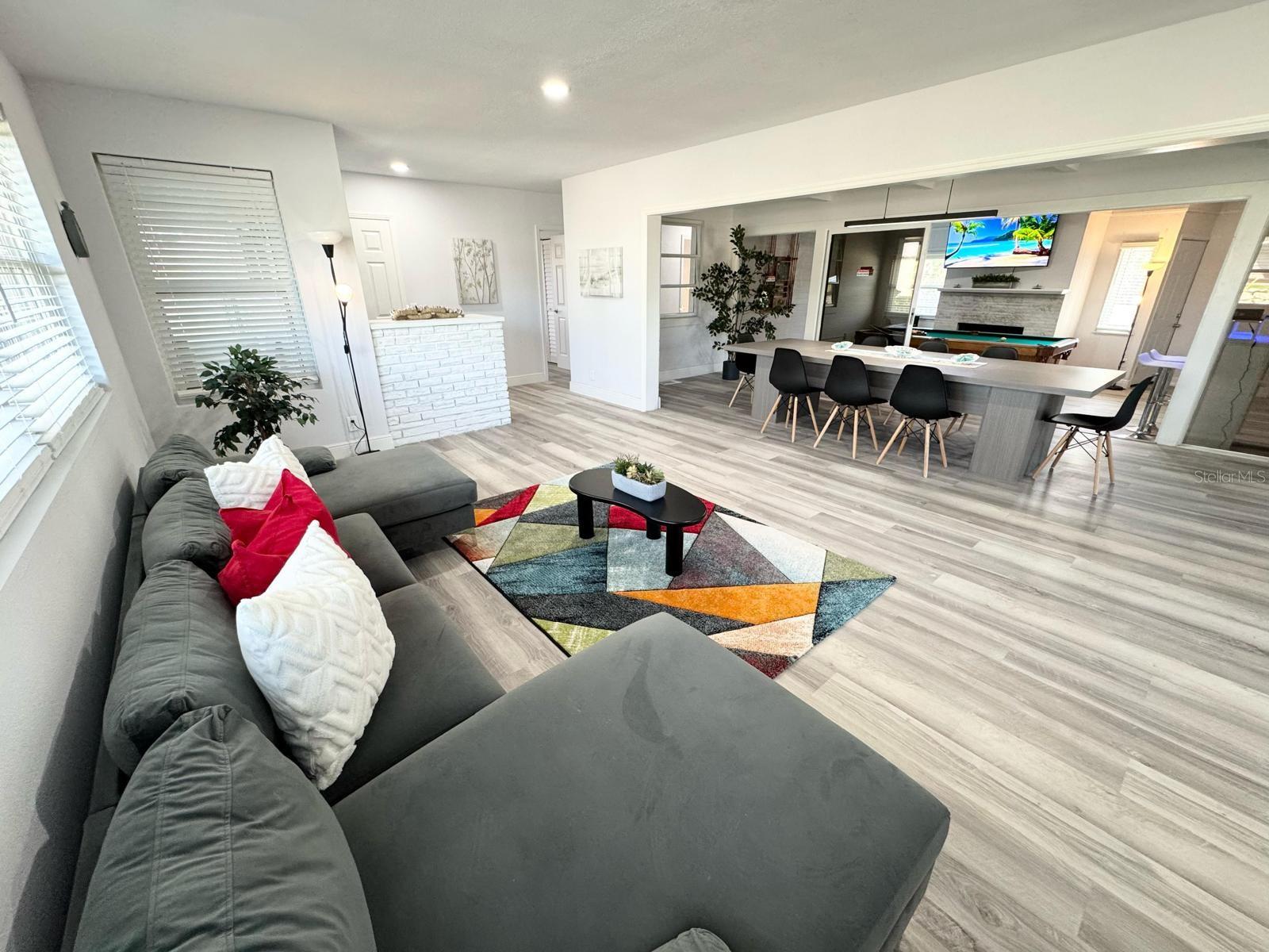 DODGE TERRACE - Residential Lease
