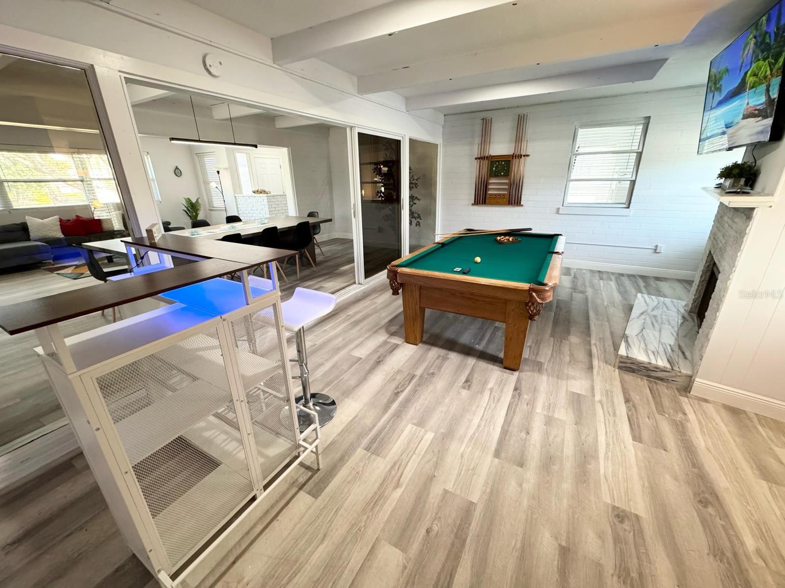 DODGE TERRACE - Residential Lease
