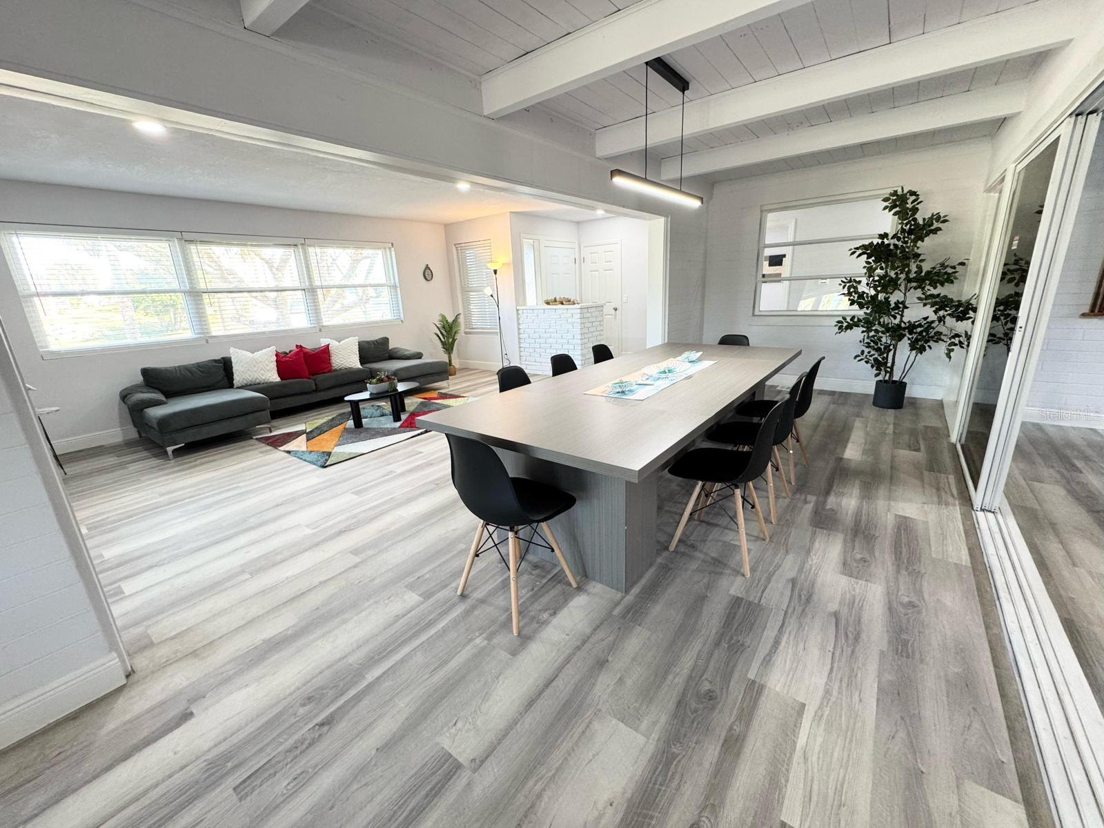 DODGE TERRACE - Residential Lease